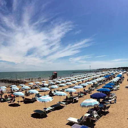 Cozy In Lignano Pineta * Λινιάνο Σαμπιαντόρο